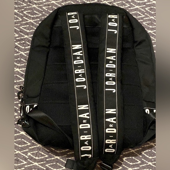 Air Jordan Skyline Backpack - Picture 2 of 3
